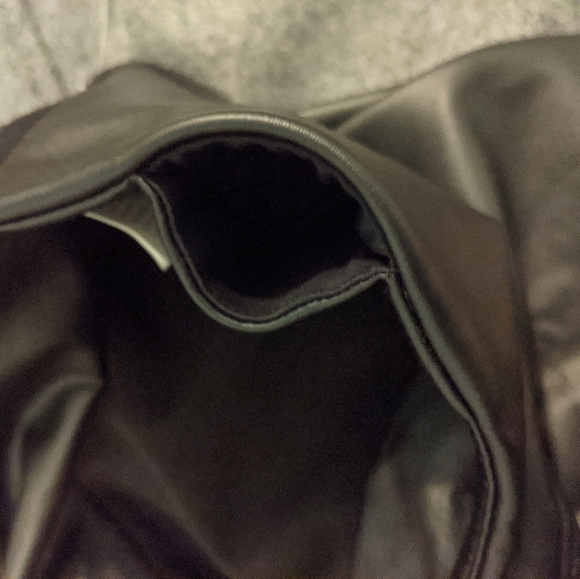 NWT Faux Leather Leggings - Picture 3 of 4